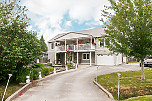 2651 Wellington Crescent
