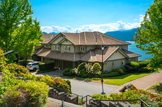 15 Beach Drive