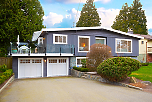 1043 Skana Drive