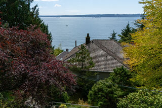 4052 Marine Drive