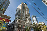 1007 - 480 Robson Street
