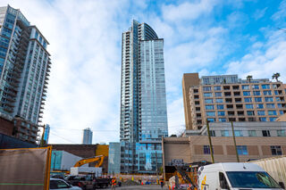 Capitol Residences: 2102 - 833 Seymour Street