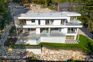 4337 Piccadilly North