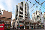 705 - 1212 Howe Street