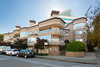 1290 West 8th Avenue