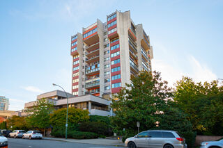 Eastern House: 507 - 1515 Eastern Avenue