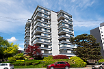 Vandemar West: 501 - 2167 Bellevue Avenue