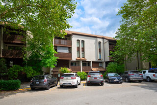 Fraser Mews: 8 - 385 Ginger Drive