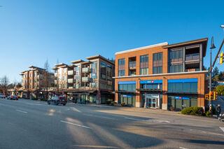 District Crossing: 507 - 1677 Lloyd Avenue