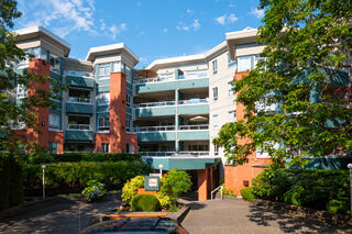 The Library: 104 - 128 8th Street West