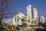 The Columbus: 711 - 1383 Marinaside Crescent