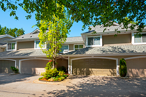 38 - 650 Roche Point Drive