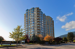 Regatta Point: 601 - 2280 Bellevue Avenue