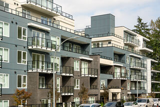 Anchor : 301 - 2002 Saint George Street