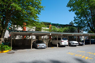 842 Westview Crescent